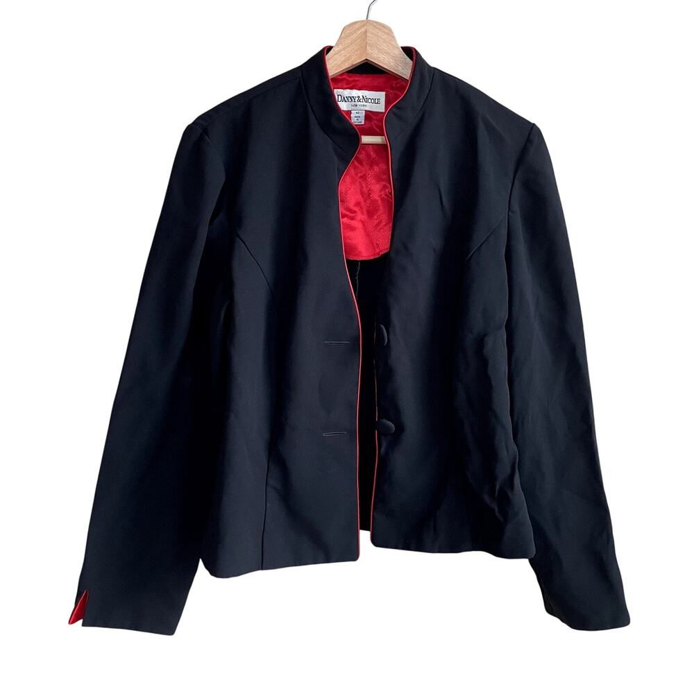 Danny & Nicole New York black blazer red lining women's size 12 jacket vintage